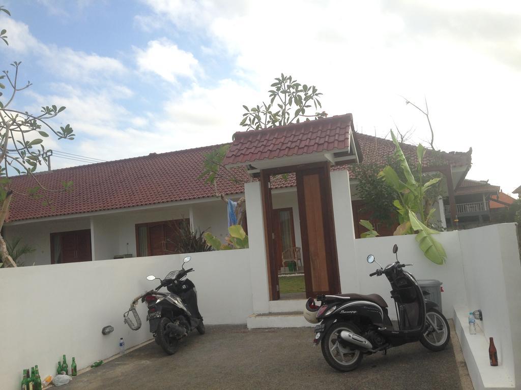 Pererenan Nengah Guest House Canggu Exteriör bild